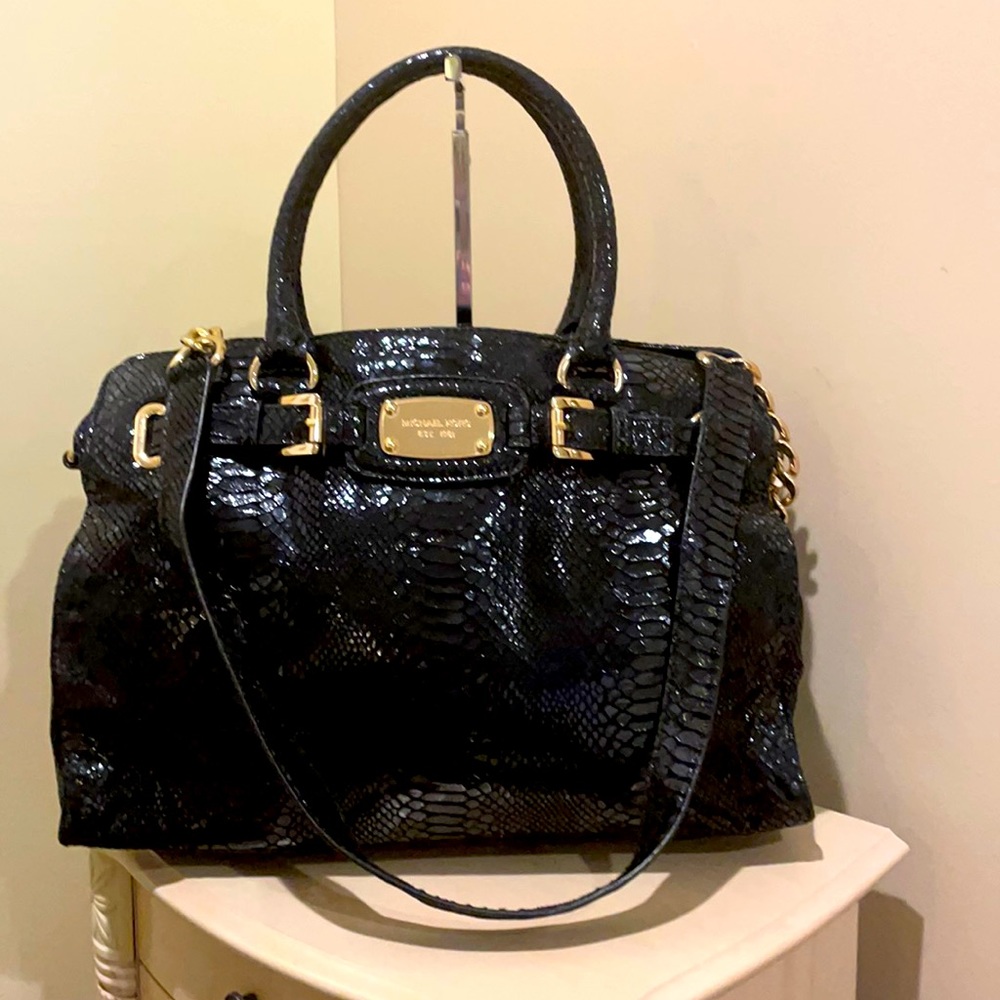 Michael kors satchel bag